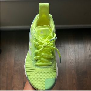 Adidas Soft Heel Fit Sneaker